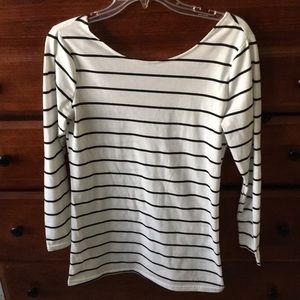 Long sleeve backless top
